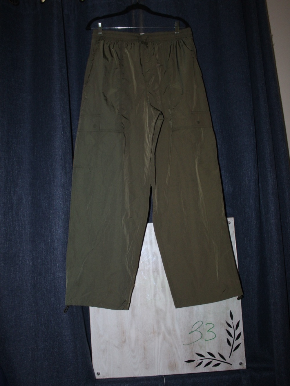 PINK Victoria's Secret Olive Green Men's Cargo Pants